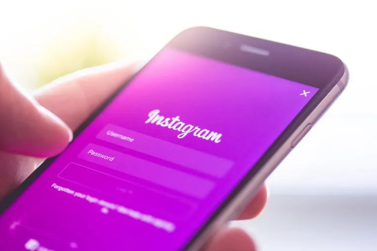 alt="Increase Brand Awareness with Instagram Marketing Agency"
